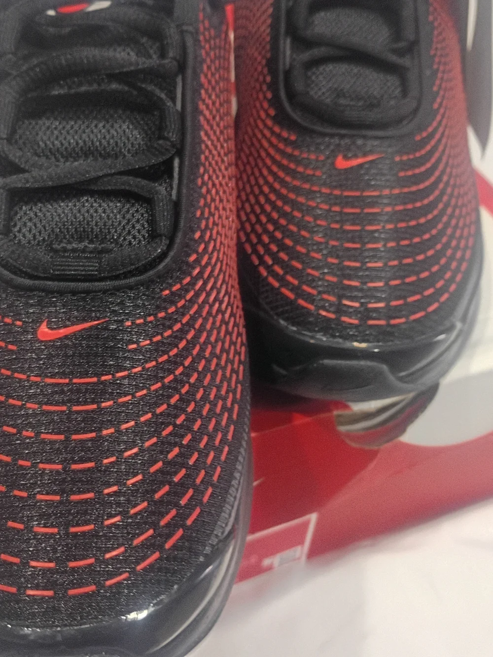 Nike Air Max DN (GS) Box - Red / White